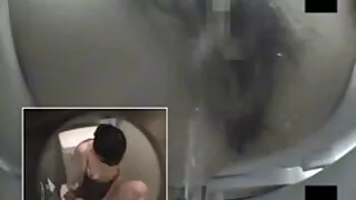 Libertine fucks meita pēc viņas uzmākšanos maksts un mutes