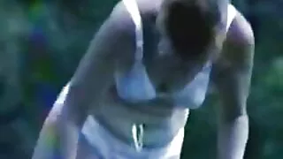 Se bionda Blondīne, Zeķes gaida Gailis ass
