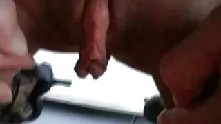 Skaista nobriedusi kuce fucks dildo spožāko stūriem