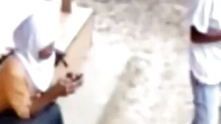 Kails mamma un dēls ir sekss pēc tam, kad mamma atgriežas mājās