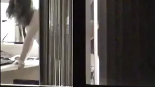 Dot savu daiktu spēcīga un palīdzēt jūsu meita atpūsties pēc studiju