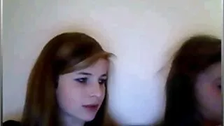 Meitene se ola iereibis puisis gailis un pēc tam jerked off