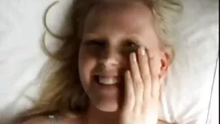 Emuāru autore sevi atdeva puisim tikai tāpēc, ka viņa to uzņēma video