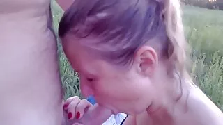 Kails vīrs piespiedu sieva pisties ar viņu mutē un maksts