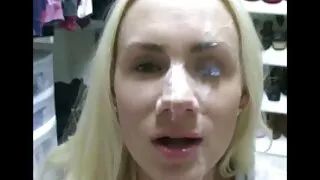 Busty blondīne padevās viņas jaunais dārznieks