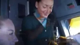 Nobriedis rudmatis mamma sucks Un Fucks Dēls