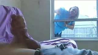 Skaistā Blondīne apmierina sevi